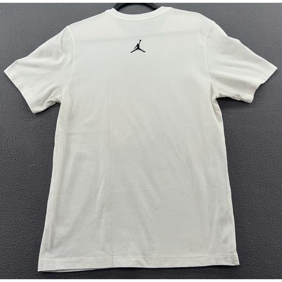 Air Jordan Shirt Mens Small Graphic Print Short Sleeve Crew Neck FN6016-100 - Picture 5 of 10